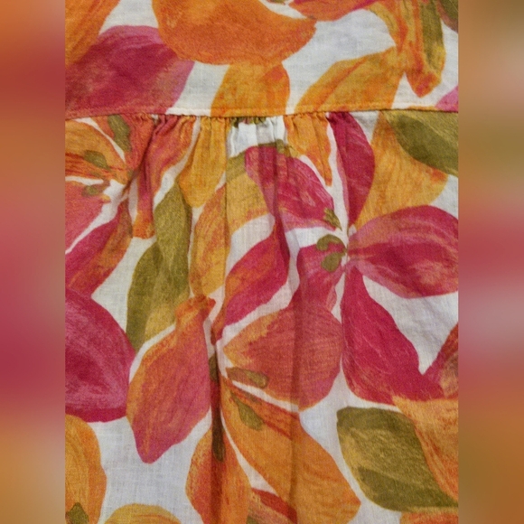 Time and Tru Floral Button-Up Shirt - Picture 7 of 8